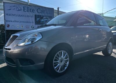 Lancia Ypsilon 1.3 mjt 16v ” X NEOPATENTATI “