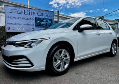 Volkswagen Golf VIII 1.0 tsi evo Life 110cv &ldquo;FULL LED/NAVI/TELEKAMERA/PDC